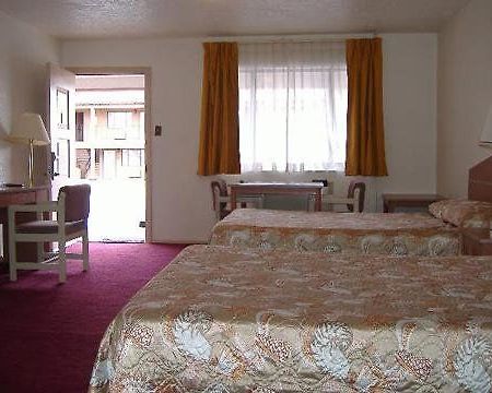 Rodeway Inn Socorro Phòng bức ảnh